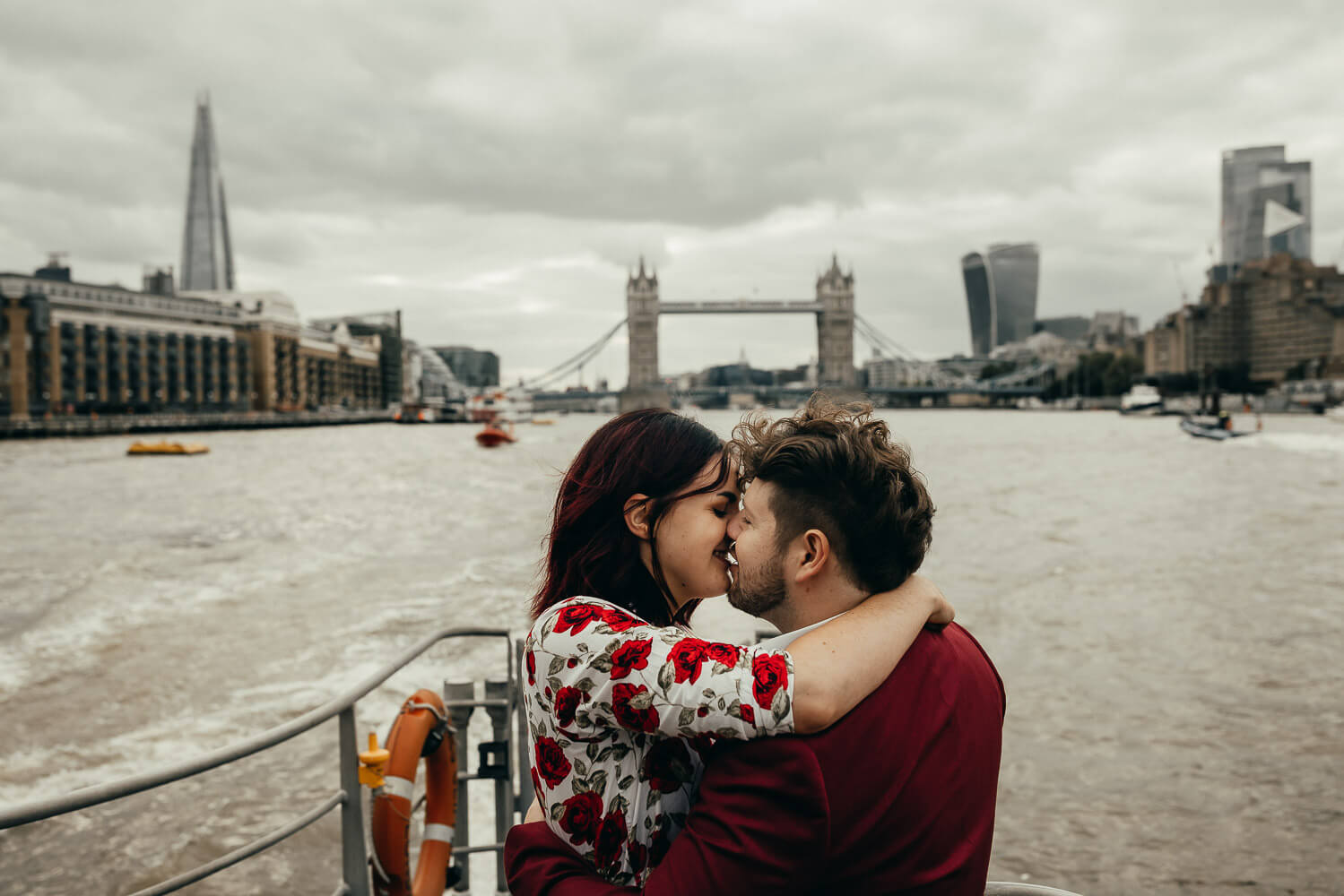 london-couple-engagement-photoshoot-hadi-yazdani-photographer-w1500-4432